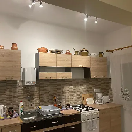 Valentina Apartman Balatonmariafurdo Exterior photo